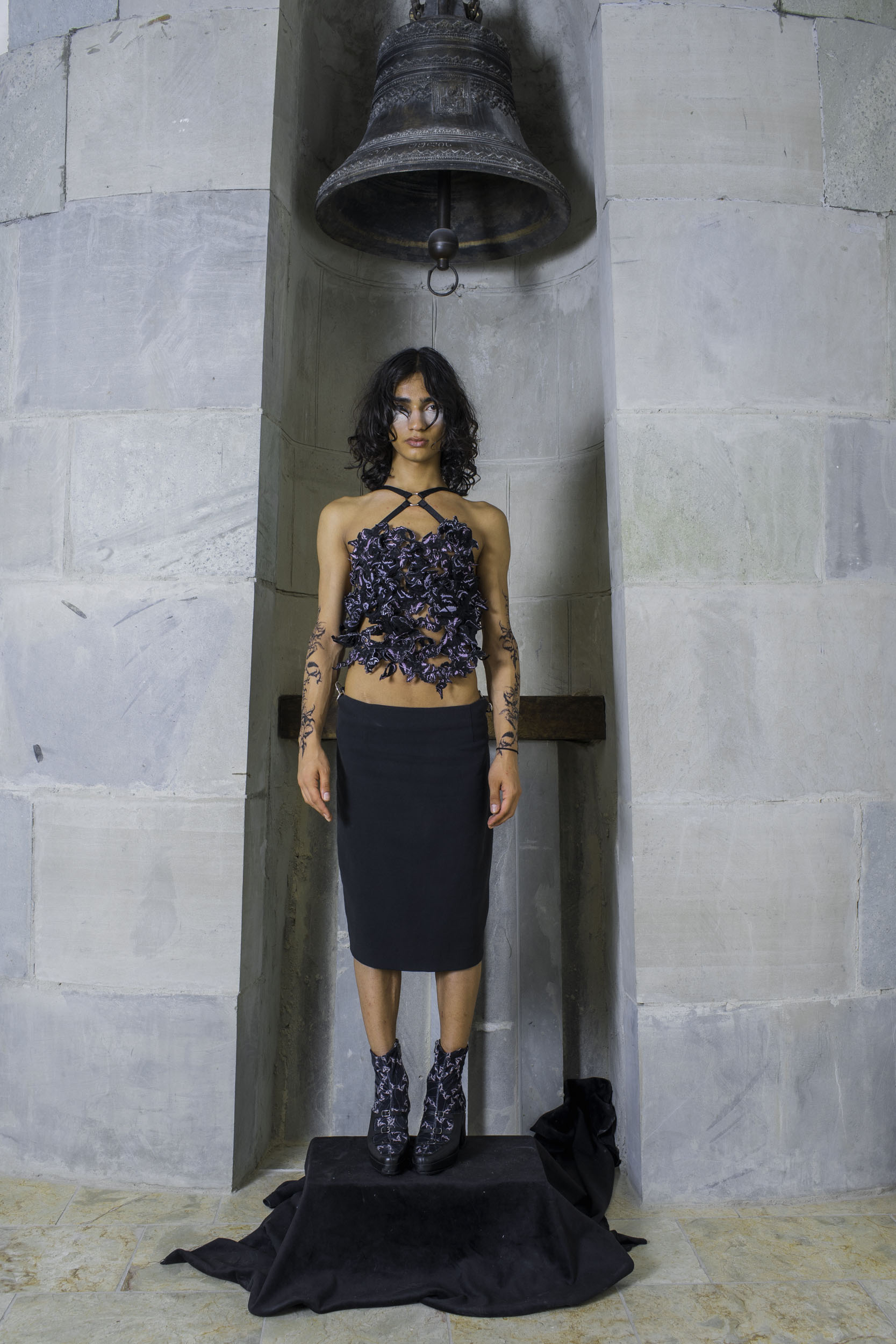 Look 16